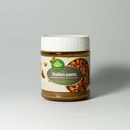 Badem pasta